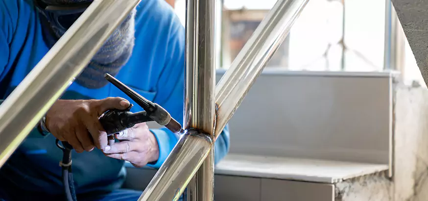 Best Glass Railing Repair in Alafaya, FL