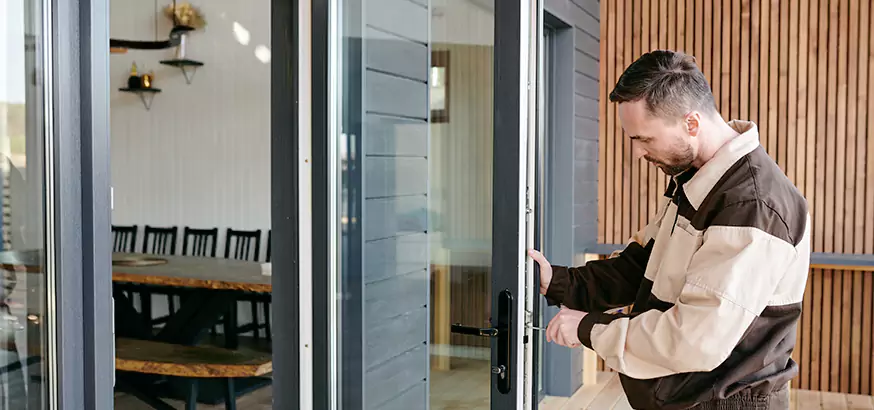 Best Patio Door Repair Company in Alafaya, FL
