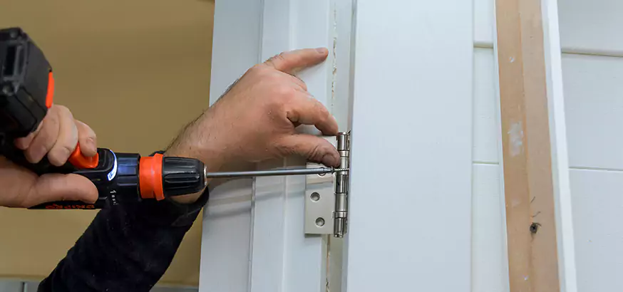 Best Wood Door Repair in Alafaya, FL