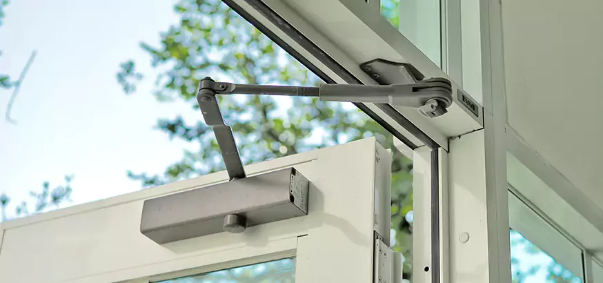 How our Door Closer Installation Process Works in Alafaya, FL?
