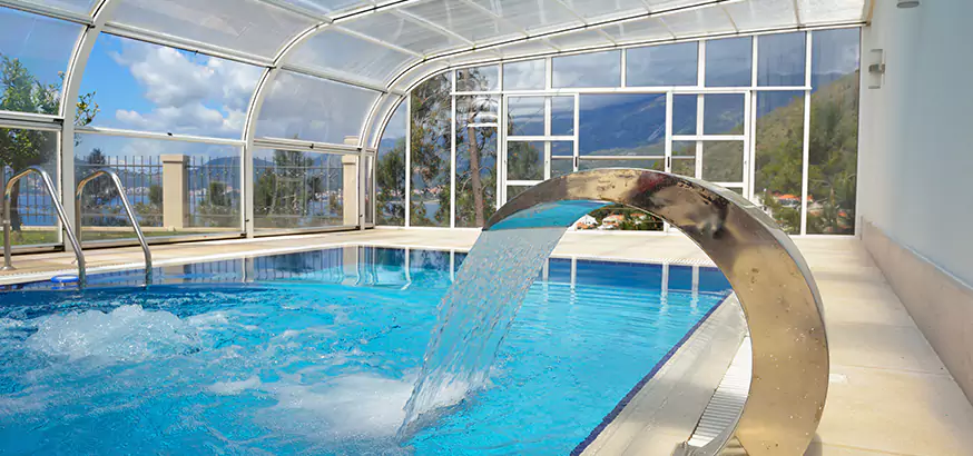 How Our Pool Enclosure Door Repair Process Works in Alafaya, FL?