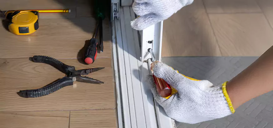 Top Rated Sliding Backyard Door Repair in Alafaya, FL