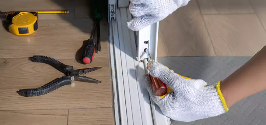 How Our Sliding Door Wheel Replacement Process Works in Alafaya, FL?