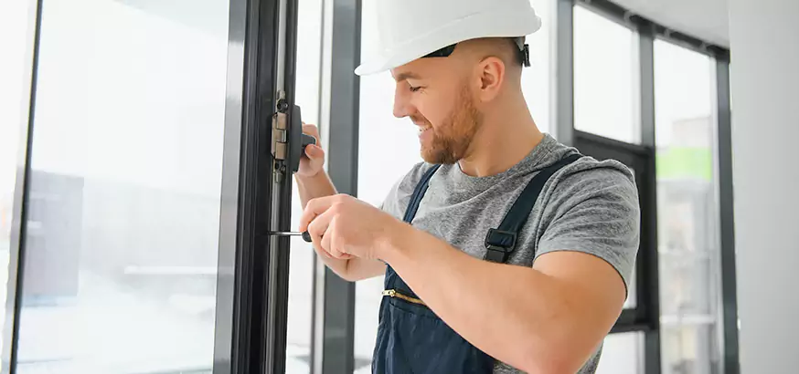 How Our Window Glass Repair Process Works in Alafaya, FL?